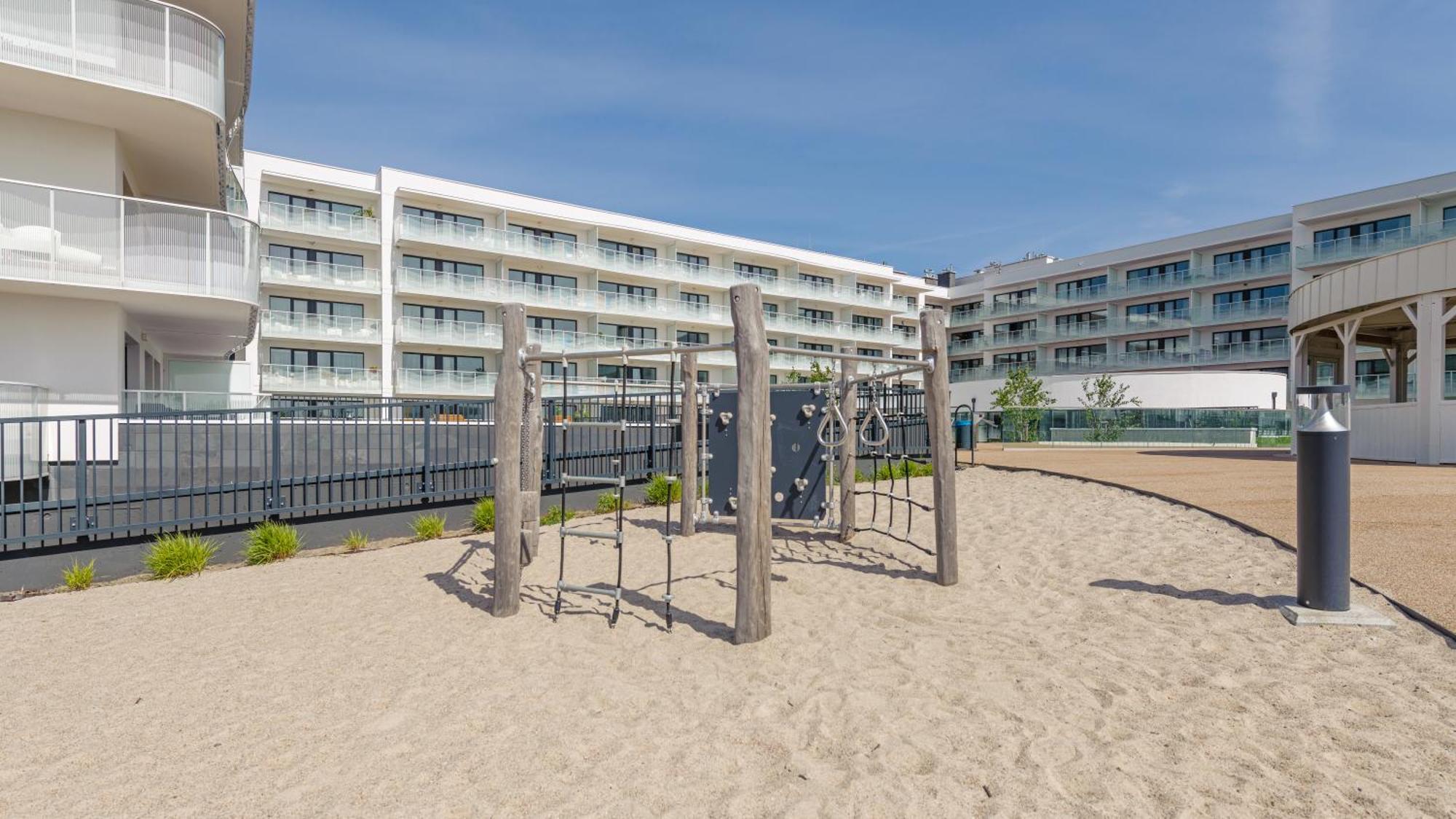 Apartamenty Z Basenem-Polanki Aqua - Holiday City Kolobrzeg Luaran gambar